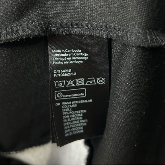 H&M Divided Black Long Sleeve Dress 14 - Picture 5 of 5